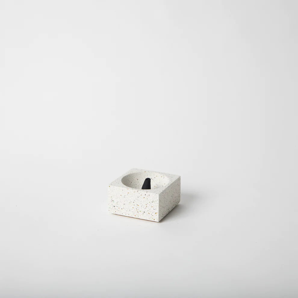 IncenseHolders_Sqauare_WhiteAc
